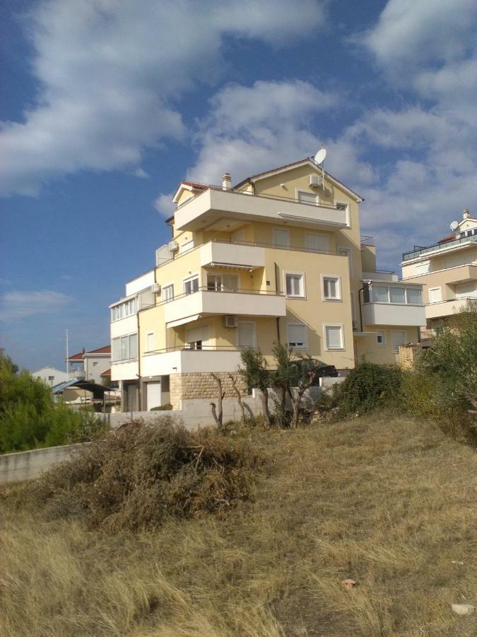 Apartament M & E Vodice Exterior foto