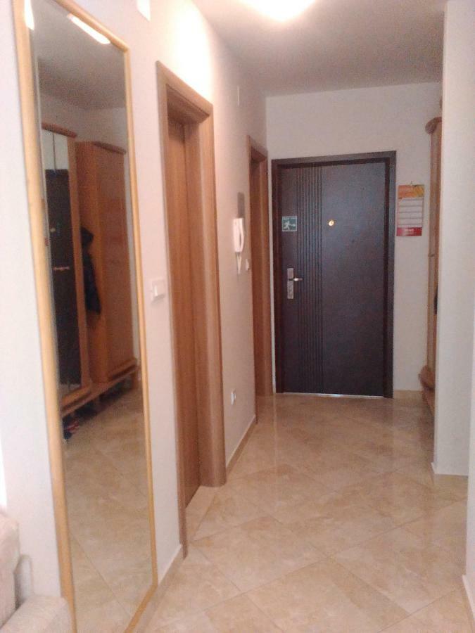 Apartament M & E Vodice Exterior foto
