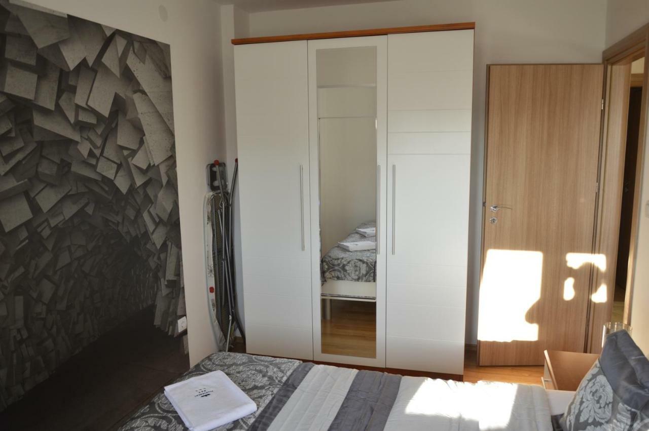 Apartament M & E Vodice Exterior foto